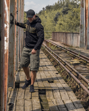 Bluza kangurka Division Offensive