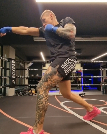 Sportowe spodenki Dobermans Fight Team