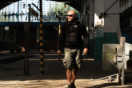 T-SHIRT THE LEGEND BOSS