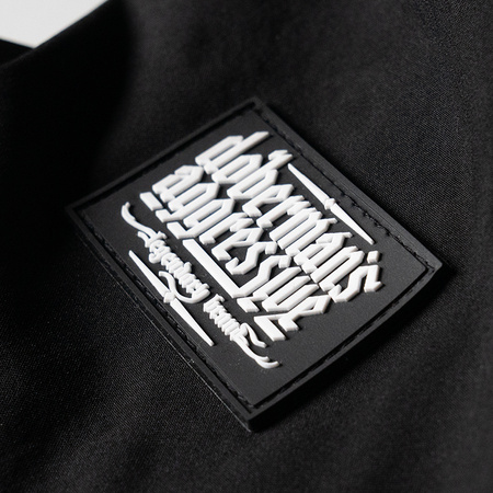 WINDBREAKER DOBERMANS