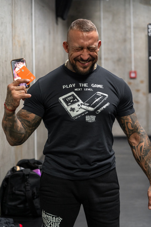 T-shirt PLAY THE GAME